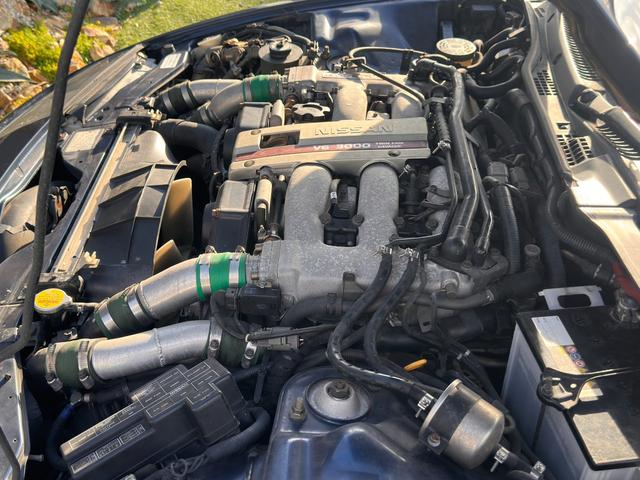 フェアレディＺ バージョンＳ　ツインターボ　Ｔバールーフ／ＨＫＳＥＶＣブースト／４点式シートベルト／マフラー温度計／ブースト圧計／ブローオフバルブ／マナレイスポーツＭＳ－６ハイパー１８インチＡＷ／トラストマフラー／トラストエアロパーツ／車高調（69枚目）