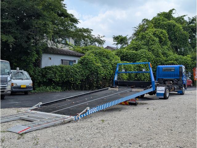 トヨエース 花見台自動車セーフティローダー　積載車／低傾斜角／１５０馬力／バックカメラ／前後ドラレコ／キーレス／ラジコン／４，０００ｃｃディーゼルターボ／６ＭＴ／ウインチ／作業灯／メッキパーツ／ＥＴＣ（5枚目）
