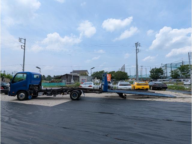 トヨエース 花見台自動車セーフティローダー　積載車／低傾斜角／１５０馬力／バックカメラ／前後ドラレコ／キーレス／ラジコン／４，０００ｃｃディーゼルターボ／６ＭＴ／ウインチ／作業灯／メッキパーツ／ＥＴＣ（6枚目）