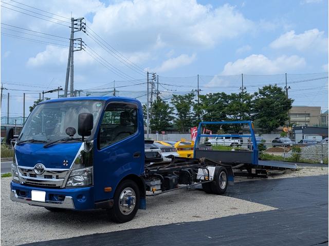 トヨエース 花見台自動車セーフティローダー　積載車／低傾斜角／１５０馬力／バックカメラ／前後ドラレコ／キーレス／ラジコン／４，０００ｃｃディーゼルターボ／６ＭＴ／ウインチ／作業灯／メッキパーツ／ＥＴＣ（7枚目）