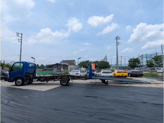 トヨエース 花見台自動車セーフティローダー　積載車／低傾斜角／１５０馬力／バックカメラ／前後ドラレコ／キーレス／ラジコン／４，０００ｃｃディーゼルターボ／６ＭＴ／ウインチ／作業灯／メッキパーツ／ＥＴＣ（8枚目）