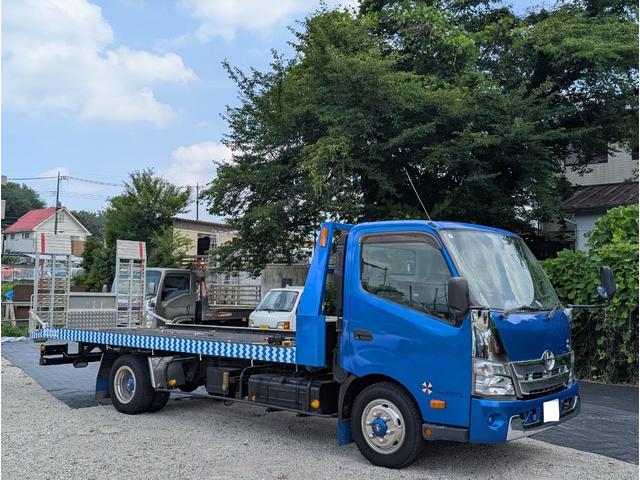 トヨエース 花見台自動車セーフティローダー　積載車／低傾斜角／１５０馬力／バックカメラ／前後ドラレコ／キーレス／ラジコン／４，０００ｃｃディーゼルターボ／６ＭＴ／ウインチ／作業灯／メッキパーツ／ＥＴＣ（11枚目）