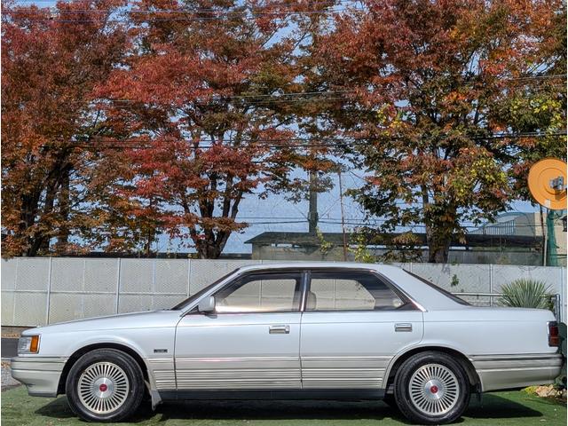 ルーチェ V6-2000 リミテッド V6/実走行!/レザーシート/集中ドアロック/オートエアコン/純正アルミホイール/ノーマル車両/フォグランプ(16枚目)