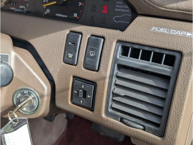 ルーチェ V6-2000 リミテッド V6/実走行!/レザーシート/集中ドアロック/オートエアコン/純正アルミホイール/ノーマル車両/フォグランプ(51枚目)