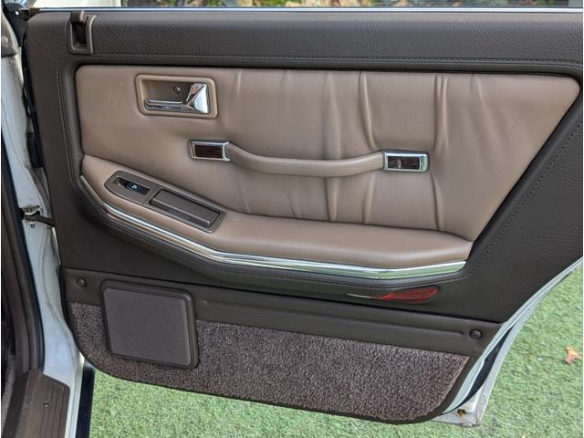 ルーチェ V6-2000 リミテッド V6/実走行!/レザーシート/集中ドアロック/オートエアコン/純正アルミホイール/ノーマル車両/フォグランプ(55枚目)