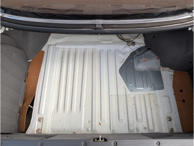 ルーチェ V6-2000 リミテッド V6/実走行!/レザーシート/集中ドアロック/オートエアコン/純正アルミホイール/ノーマル車両/フォグランプ(58枚目)