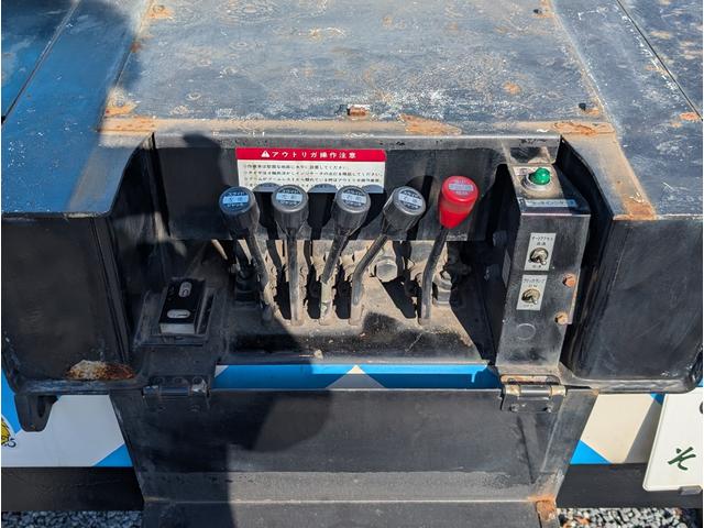 エルフトラック 　ＴＡＤＡＮＯ　ＡＴ－１２０ＴＧ／作業半径１１ｍ／地上高１２ｍ／積載荷重２００ｋｇ／１００Ｖ電源引き込み可能／（15枚目）