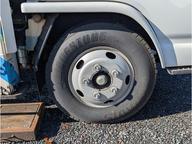 エルフトラック 　ＴＡＤＡＮＯ　ＡＴ－１２０ＴＧ／作業半径１１ｍ／地上高１２ｍ／積載荷重２００ｋｇ／１００Ｖ電源引き込み可能／（24枚目）