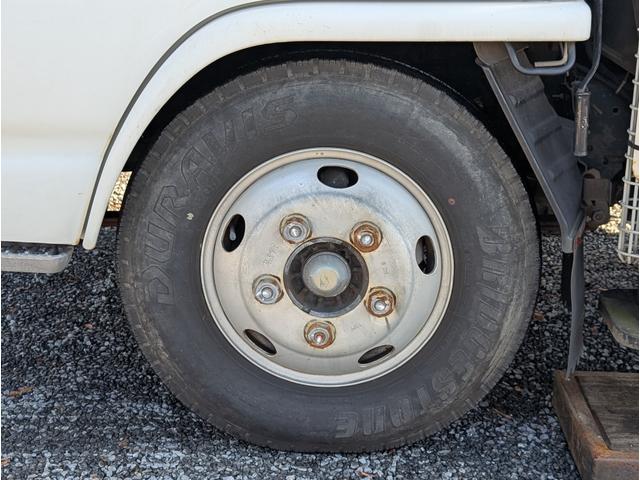 エルフトラック 　ＴＡＤＡＮＯ　ＡＴ－１２０ＴＧ／作業半径１１ｍ／地上高１２ｍ／積載荷重２００ｋｇ／１００Ｖ電源引き込み可能／（25枚目）