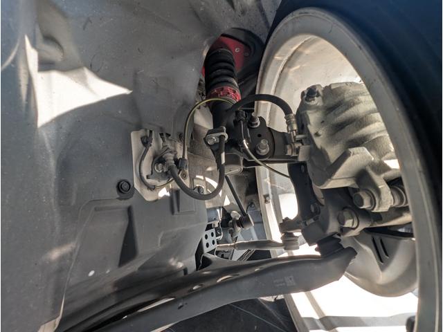 ８６ ＧＴ　後期最終型／純正６速ＭＴ／ＢＬＩＴＺマフラー／ＢＬＩＴＺ車高調／ＢＬＩＴＺエアクリーナー／ＭＯＭＯステアリング／ＮＲＧクイックリリース／ＷＯＲＫＥＭＯＴＩＯＮ１８インチＡＷ／社外Ｆエアロ／ナビ／ＢＴ／（30枚目）