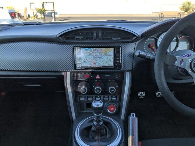 ８６ ＧＴ　後期最終型／純正６速ＭＴ／ＢＬＩＴＺマフラー／ＢＬＩＴＺ車高調／ＢＬＩＴＺエアクリーナー／ＭＯＭＯステアリング／ＮＲＧクイックリリース／ＷＯＲＫＥＭＯＴＩＯＮ１８インチＡＷ／社外Ｆエアロ／ナビ／ＢＴ／（53枚目）
