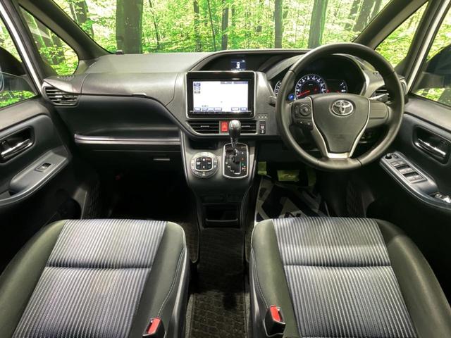 ヴォクシー ZS 煌 純正9型SDナビ 両側電動ドア バックカメラ 禁煙車 ドラレコ スマートキー LEDヘッド ETC 純正16インチアルミ Bluetooth CD DVD再生(2枚目)