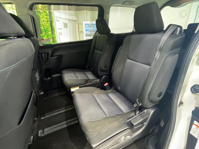 ヴォクシー ZS 煌 純正9型SDナビ 両側電動ドア バックカメラ 禁煙車 ドラレコ スマートキー LEDヘッド ETC 純正16インチアルミ Bluetooth CD DVD再生(31枚目)