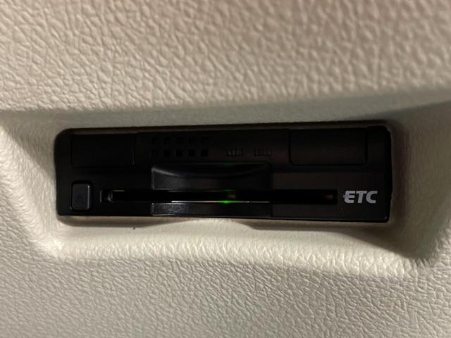 シエンタ Ｇ　セーフティセンスＣ　ＬＥＤランプパッケージ　両側電動ドア　純正ＳＤナビ　バックカメラ　ドラレコ　ビルトインＥＴＣ　オートエアコン　Ｂｌｕｅｔｏｏｔｈ　ＣＤ　ＤＶＤ再生　フルセグ（8枚目）