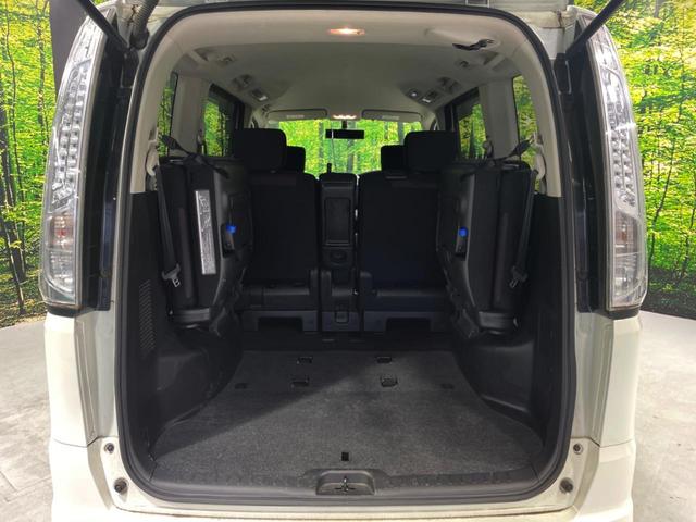 セレナ ハイウェイスター　Ｓ－ハイブリッド　純正ＳＤナビ　バックカメラ　クルコン　禁煙車　スマートキー　パワースライドドア　ＨＩＤヘッド　ＥＴＣ　純正１６インチアルミ　Ｂｌｕｅｔｏｏｔｈ　ＤＶＤ再生（11枚目）