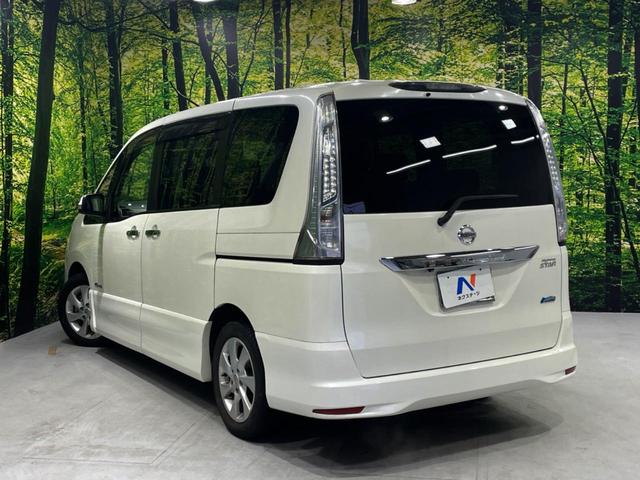 セレナ ハイウェイスター　Ｓ－ハイブリッド　純正ＳＤナビ　バックカメラ　クルコン　禁煙車　スマートキー　パワースライドドア　ＨＩＤヘッド　ＥＴＣ　純正１６インチアルミ　Ｂｌｕｅｔｏｏｔｈ　ＤＶＤ再生（44枚目）