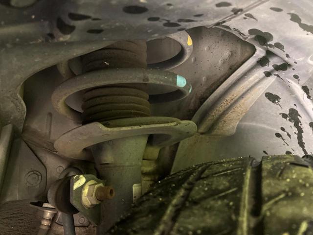 セレナ ハイウェイスター　Ｓ－ハイブリッド　純正ＳＤナビ　バックカメラ　クルコン　禁煙車　スマートキー　パワースライドドア　ＨＩＤヘッド　ＥＴＣ　純正１６インチアルミ　Ｂｌｕｅｔｏｏｔｈ　ＤＶＤ再生（54枚目）