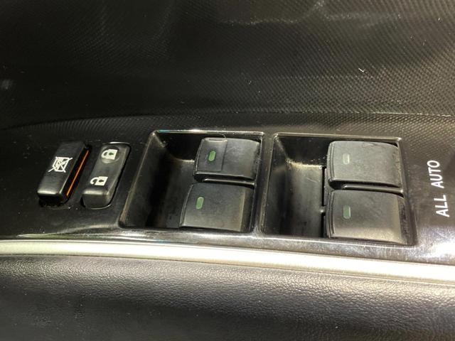 エスティマ アエラス ベリーエディション 7人乗 ALPINE BIGX 両側電動ドア レザーシート バックカメラ 禁煙車 純正18インチアルミ スマートキー HIDヘッド ビルトインETC クルコン Bluetooth CD(40枚目)