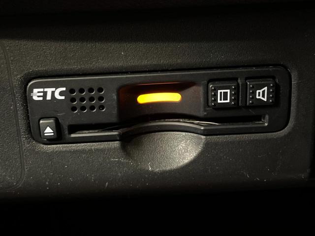 N-BOXカスタム G・ターボLパッケージ 両側電動ドア 純正SDナビ バックカメラ ETC クルコン 禁煙車 ハーフレザーシート ドラレコ スマートキー HIDヘッド 純正15インチアルミ(6枚目)