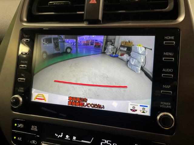 プリウス Ｓツーリングセレクション・ブラックエディション　純正８型ディスプレイオーディオ　レザー調シート　シートヒーター　ＡＣ１００Ｖ　バックカメラ　トヨタセーフティセンス　レーダークルーズ　禁煙車　　ドラレコ　コーナーセンサー（4枚目）