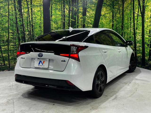 プリウス Ｓツーリングセレクション・ブラックエディション　純正８型ディスプレイオーディオ　レザー調シート　シートヒーター　ＡＣ１００Ｖ　バックカメラ　トヨタセーフティセンス　レーダークルーズ　禁煙車　　ドラレコ　コーナーセンサー（18枚目）