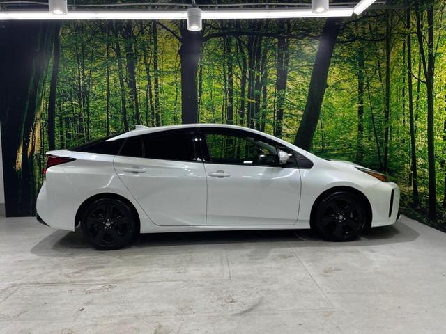 プリウス Ｓツーリングセレクション・ブラックエディション　純正８型ディスプレイオーディオ　レザー調シート　シートヒーター　ＡＣ１００Ｖ　バックカメラ　トヨタセーフティセンス　レーダークルーズ　禁煙車　　ドラレコ　コーナーセンサー（52枚目）