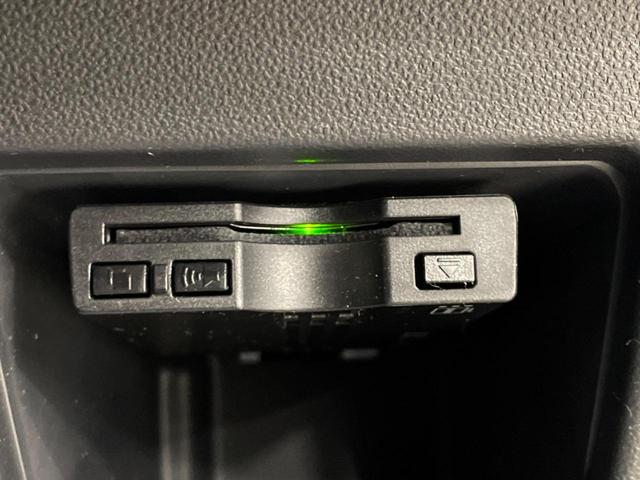 ウェイク ＬリミテッドＳＡＩＩＩ　両側電動ドア　スマートアシスト３　純正ＳＤナビ　ＬＥＤヘッド　スマートキー　ＥＴＣ　Ｂｌｕｅｔｏｏｔｈ　ＤＶＤ再生　フルセグ　ＬＥＤフォグ（7枚目）