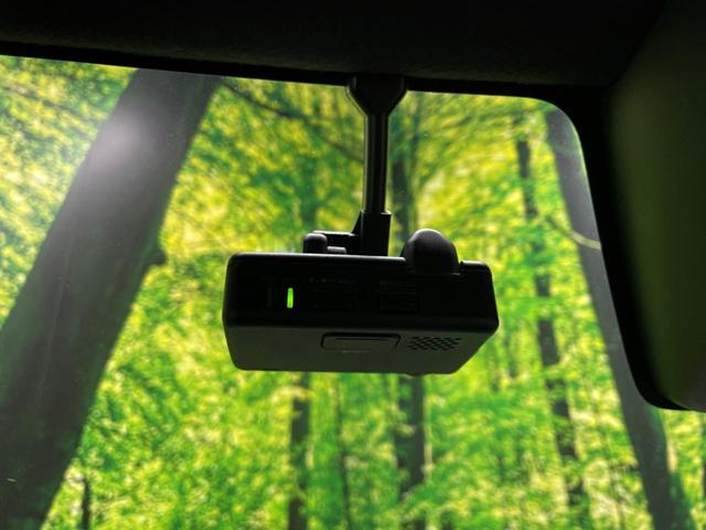 ウェイク ＬリミテッドＳＡＩＩＩ　両側電動ドア　スマートアシスト３　純正ＳＤナビ　ＬＥＤヘッド　スマートキー　ＥＴＣ　Ｂｌｕｅｔｏｏｔｈ　ＤＶＤ再生　フルセグ　ＬＥＤフォグ（8枚目）