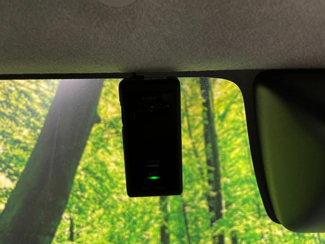 タンク カスタムG 両側電動ドア 純正SDナビ バックカメラ スマートアシスト 禁煙車 ドラレコ コーナーセンサー スマートキー LEDヘッド ビルトインETC クルコン オートハイビーム オートライト(9枚目)