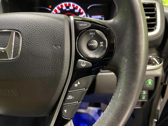 オデッセイ アブソルート・ＥＸホンダセンシング　両側電動ドア　純正８インチナビ　ホンダセンシング　バックカメラ　レーダークルーズ　禁煙車　パワーシート　ドラレコ　コーナーセンサー　スマートキー　ＬＥＤヘッド　ビルトインＥＴＣ（6枚目）
