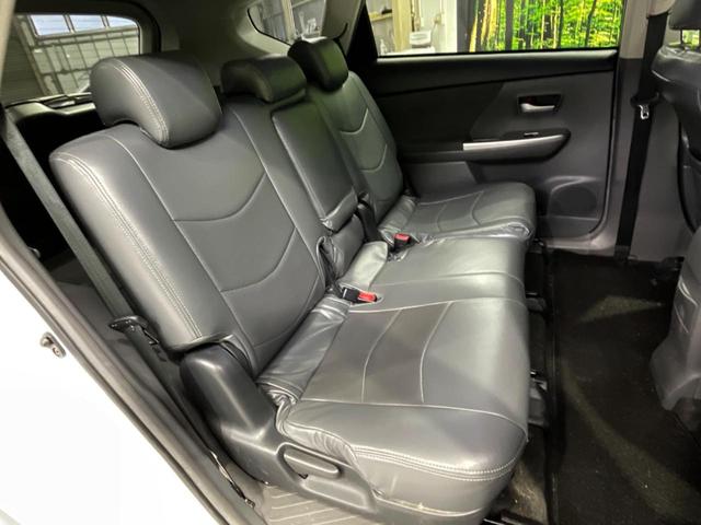 プリウスアルファ Ｓツーリングセレクション　純正ＳＤナビ　バックカメラ　禁煙車　ＬＥＤヘッド　ＥＴＣ　純正１７インチアルミ　Ｂｌｕｅｔｏｏｔｈ　フルセグ　コーナーガード前後（9枚目）