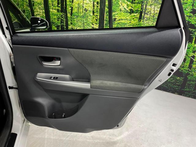 プリウスアルファ Ｓツーリングセレクション　純正ＳＤナビ　バックカメラ　禁煙車　ＬＥＤヘッド　ＥＴＣ　純正１７インチアルミ　Ｂｌｕｅｔｏｏｔｈ　フルセグ　コーナーガード前後（24枚目）