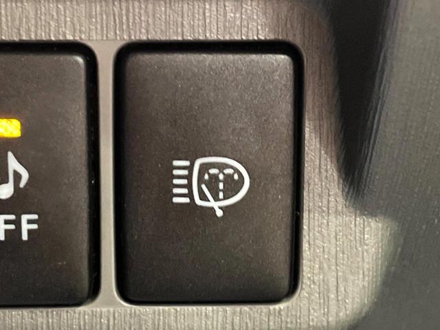 プリウスアルファ Ｓツーリングセレクション　純正ＳＤナビ　バックカメラ　禁煙車　ＬＥＤヘッド　ＥＴＣ　純正１７インチアルミ　Ｂｌｕｅｔｏｏｔｈ　フルセグ　コーナーガード前後（38枚目）