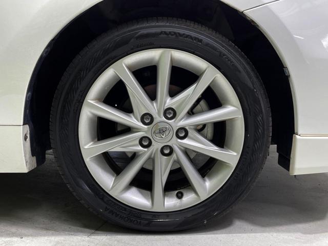 プリウスアルファ Ｓツーリングセレクション　純正ＳＤナビ　バックカメラ　禁煙車　ＬＥＤヘッド　ＥＴＣ　純正１７インチアルミ　Ｂｌｕｅｔｏｏｔｈ　フルセグ　コーナーガード前後（49枚目）