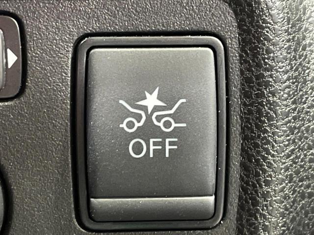 ノート e-パワーニスモ 純正SDナビ レーダークルーズ NISMOシート 全方位カメラ 禁煙車 デジタルインナーミラー 衝突軽減システム 純正16AW LED Bluetooth アルカンターラシート(7枚目)