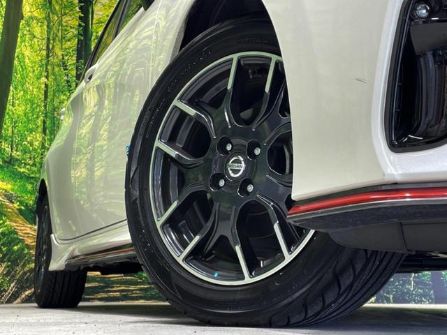 ノート e-パワーニスモ 純正SDナビ レーダークルーズ NISMOシート 全方位カメラ 禁煙車 デジタルインナーミラー 衝突軽減システム 純正16AW LED Bluetooth アルカンターラシート(15枚目)