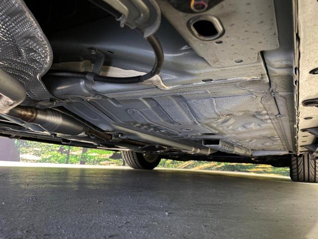 ノート e-パワーニスモ 純正SDナビ レーダークルーズ NISMOシート 全方位カメラ 禁煙車 デジタルインナーミラー 衝突軽減システム 純正16AW LED Bluetooth アルカンターラシート(37枚目)