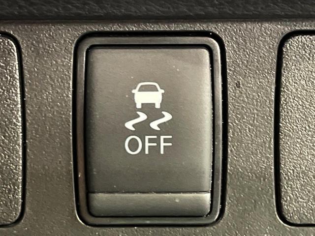 ノート e-パワーニスモ 純正SDナビ レーダークルーズ NISMOシート 全方位カメラ 禁煙車 デジタルインナーミラー 衝突軽減システム 純正16AW LED Bluetooth アルカンターラシート(49枚目)