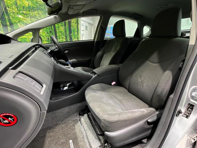 プリウス Ｓツーリングセレクション　純正ＳＤナビ　禁煙車　スマートキー　ＬＥＤヘッド　ＥＴＣ　オートライト　オートエアコン　純正１７インチアルミ　Ｂｌｕｅｔｏｏｔｈ　ＣＤ　ＤＶＤ再生　地デジ（28枚目）