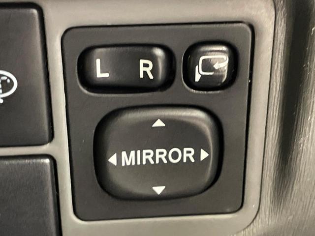 プリウス Ｓツーリングセレクション　純正ＳＤナビ　禁煙車　スマートキー　ＬＥＤヘッド　ＥＴＣ　オートライト　オートエアコン　純正１７インチアルミ　Ｂｌｕｅｔｏｏｔｈ　ＣＤ　ＤＶＤ再生　地デジ（34枚目）