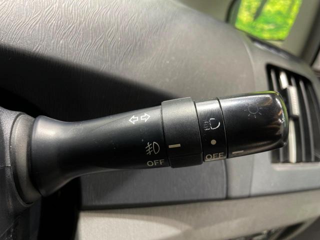 プリウス Ｓツーリングセレクション　純正ＳＤナビ　禁煙車　スマートキー　ＬＥＤヘッド　ＥＴＣ　オートライト　オートエアコン　純正１７インチアルミ　Ｂｌｕｅｔｏｏｔｈ　ＣＤ　ＤＶＤ再生　地デジ（37枚目）