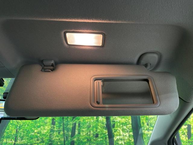 プリウス Ｓツーリングセレクション　純正ＳＤナビ　禁煙車　スマートキー　ＬＥＤヘッド　ＥＴＣ　オートライト　オートエアコン　純正１７インチアルミ　Ｂｌｕｅｔｏｏｔｈ　ＣＤ　ＤＶＤ再生　地デジ（49枚目）