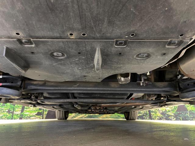 プリウス Ｓツーリングセレクション　純正ＳＤナビ　禁煙車　スマートキー　ＬＥＤヘッド　ＥＴＣ　オートライト　オートエアコン　純正１７インチアルミ　Ｂｌｕｅｔｏｏｔｈ　ＣＤ　ＤＶＤ再生　地デジ（50枚目）