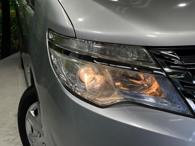 セレナ ２０Ｘ　Ｖセレクション＋セーフティ　Ｓ－ハイブリッド　両側電動ドア　純正ＳＤナビ　全周囲カメラ　エマージェンシーブレーキ　レーダークルーズ　禁煙車　コーナーセンサー　スマートキー　ＥＴＣ　車線逸脱警報　オートライト　オートエアコン（14枚目）