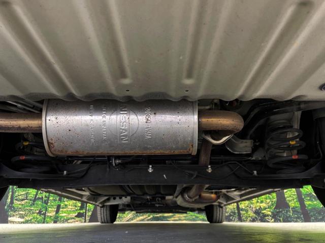 セレナ ２０Ｘ　Ｖセレクション＋セーフティ　Ｓ－ハイブリッド　両側電動ドア　純正ＳＤナビ　全周囲カメラ　エマージェンシーブレーキ　レーダークルーズ　禁煙車　コーナーセンサー　スマートキー　ＥＴＣ　車線逸脱警報　オートライト　オートエアコン（18枚目）