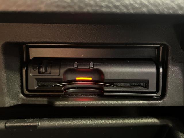 【ＥＴＣ】高速道路の料金所をストレスなく通過！話題のスポットやサービスエリアに多い「スマートＩＣ」利用時は必須のアイテムです。当店でセットアップを実施、ご納車当日からすぐにご利用いただけます！