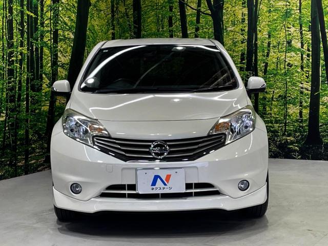 ノート メダリスト　純正エアロ　全周囲カメラ　禁煙車　ハーフレザーシート　純正ＳＤナビ　スマートキー　ＥＴＣ　純正１５インチアルミ　オートライト　オートエアコン　Ｂｌｕｅｔｏｏｔｈ　フルセグ（13枚目）