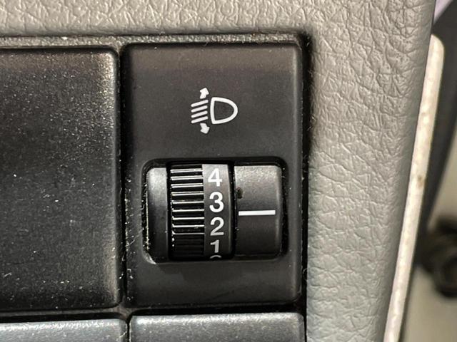 ワゴンＲ ＦＸリミテッドＩＩ　禁煙車　スマートキー　純正１４インチアルミ　オートエアコン　ＣＤ（42枚目）