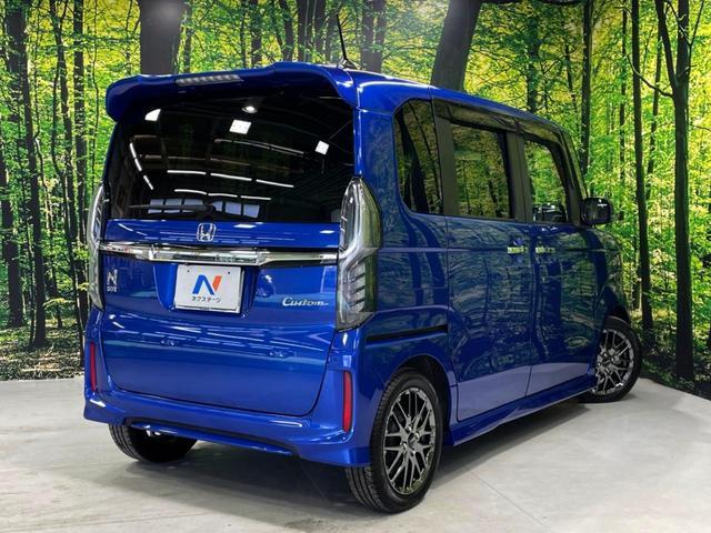 Ｎ－ＢＯＸカスタム Ｇ・Ｌターボホンダセンシング　両側電動ドア　純正ＳＤナビ　衝突被害軽減システム　レーダークルーズ　バックカメラ　ＥＴＣ　禁煙車　ハーフレザーシート　ドラレコ　スマートキー　ＬＥＤヘッド（18枚目）