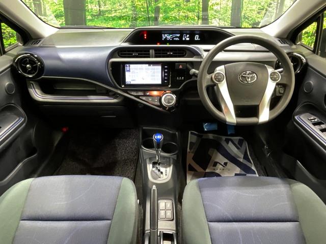 アクア Ｓ　純正ＳＤナビ　禁煙車　Ｂｌｕｅｔｏｏｔｈ　フルセグ　バックカメラ　スマートキー　ビルトインＥＴＣ　車線逸脱警報　オートライト　オートエアコン（2枚目）